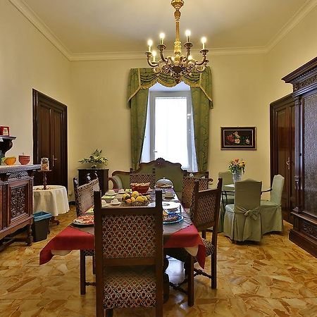 Alibrandi Palace Civitavecchia Exterior foto