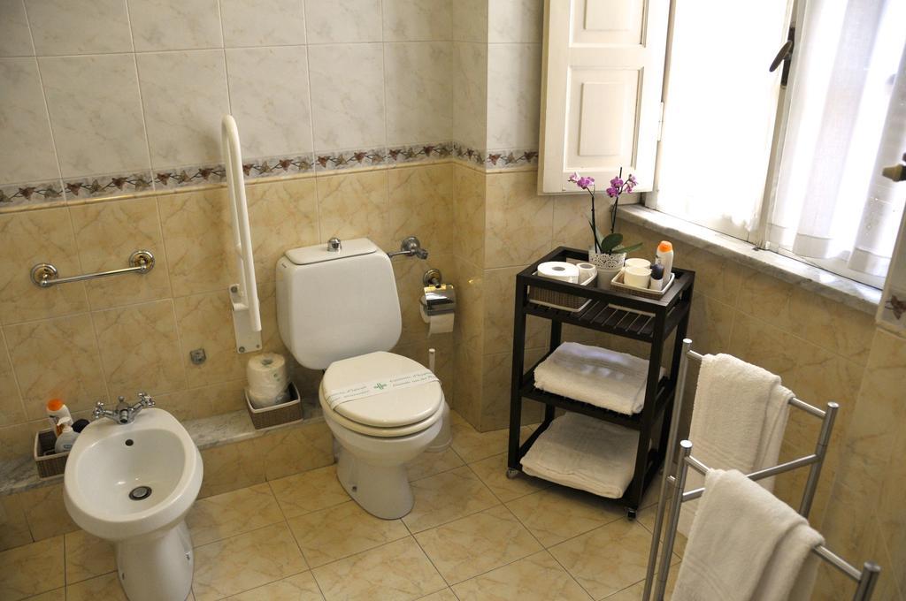 Alibrandi Palace Civitavecchia Zimmer foto