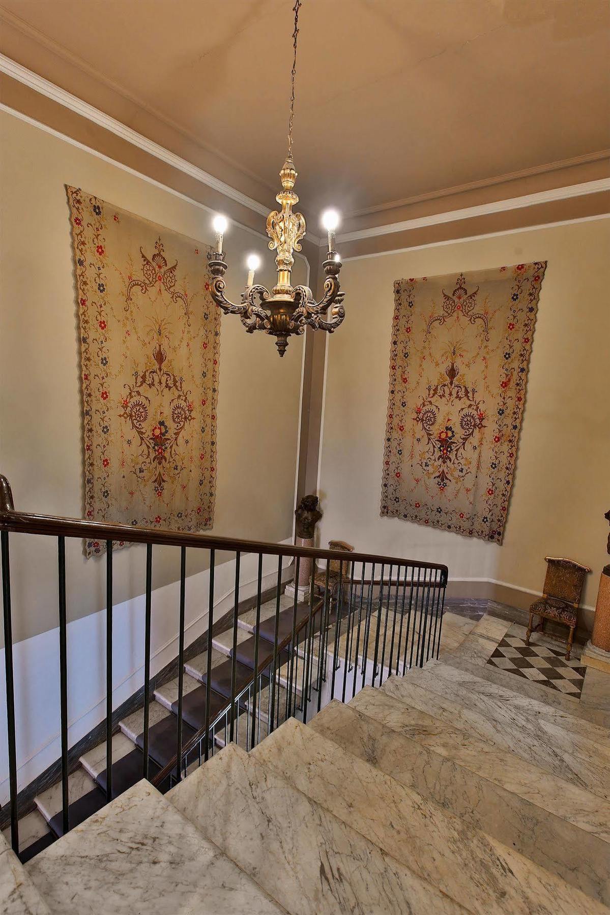 Alibrandi Palace Civitavecchia Exterior foto